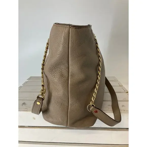 MICHAEL KORS, LARGE TAUPE, GRAY PEBBLED LEATHER SHOULDER BAG - Picture 3 of 16